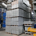 Voordeelrij gebruikte legbordstelling Meta 3000x5350x600mm (hxbxd) 4 secties 8 niveaus