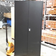 Afsluitbare draaideurkast 1950x920x420 mm (hxbxd) zwart - gebruikt Afsluitbare draaideurkast 1950x920x420 mm (hxbxd) zwart - gebruikt