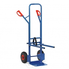 Stoelensteekwagen 70 kg 1300 mm met luchtbanden en inhangbare draagarmen Stoelensteekwagen 70 kg 1300 mm met luchtbanden en inhangbare draagarmen