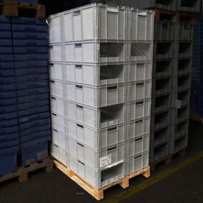 Voordeelpartij 32 Auer EG 64/22 stapelbakken, magazijnbakken 600x400x220mm gebruikt