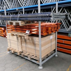 Voordeelpartij gebruikte Mecalux grootvakstelling 2500x7480(1820)x1000 mm (hxbxd) 4 secties 7 niveaus Voordeelpartij gebruikte Mecalux grootvakstelling 2500x7480(1820)x1000 mm (hxbxd) 4 secties 7 niveaus